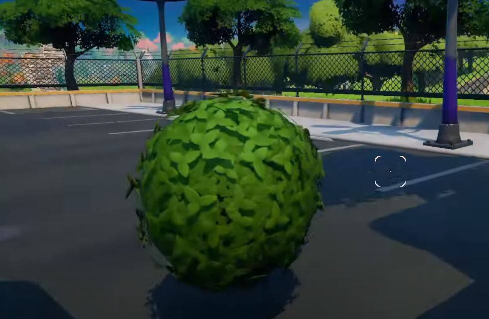 Stay within 20m of a player for 3 seconds while wearing a prop disguise