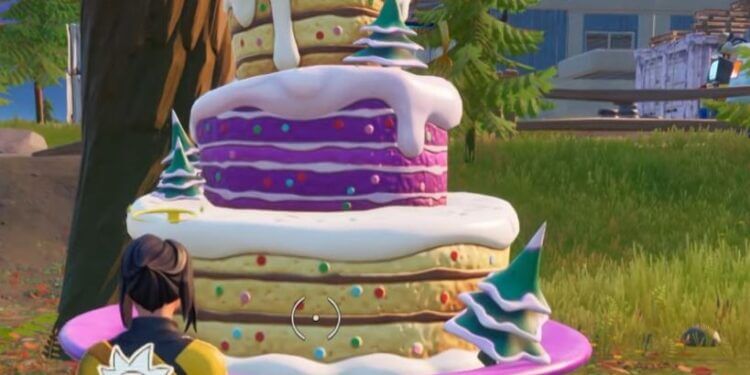 Dance in front of birthday cakes Fortnite